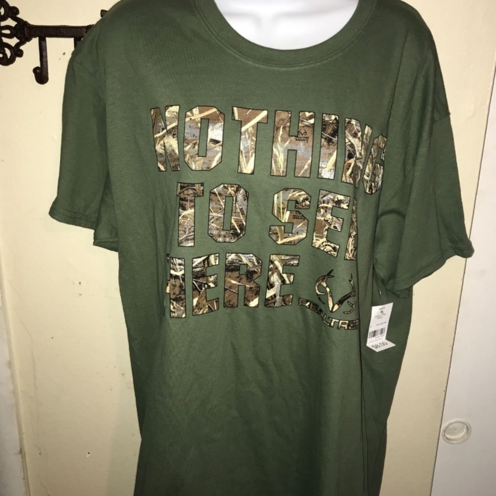 Camouflage tee shirt 🤑